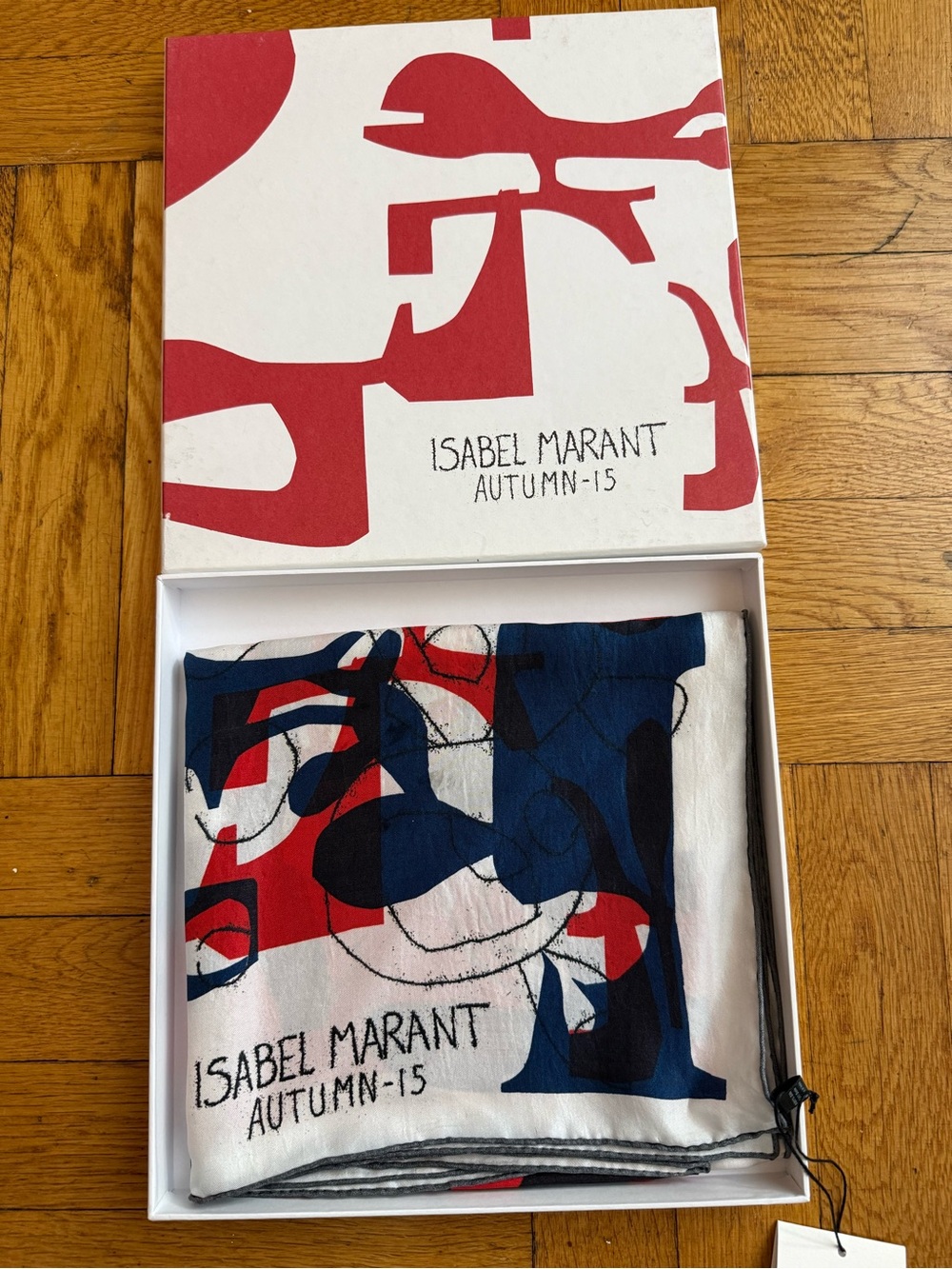 Isabel Marant
Foulard Ananta Silk Scarf in white